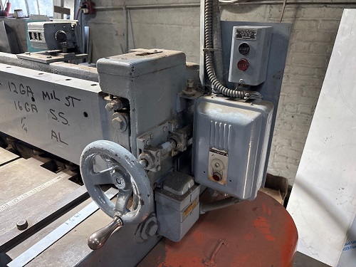 12 GA x 4' PEXTO POWER SQUARING SHEAR