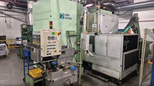 RIELLO AZ12/124-CN80 ROTARY TRANSFER MACHINE