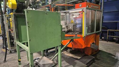 30 TON HYDROMEC TURBO-300-S TRIM PRESS