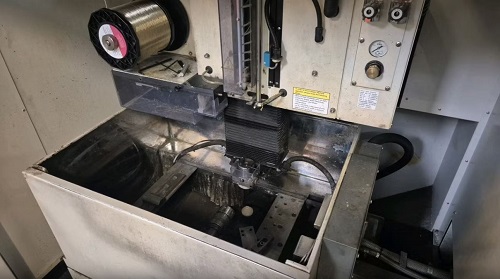 FANUC ROBOCUT A04B EDM WIRE EROSION (2006)
