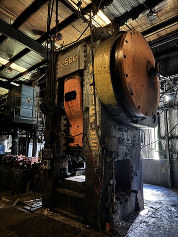 2500 Ton, NATIONAL MAXIPRESS