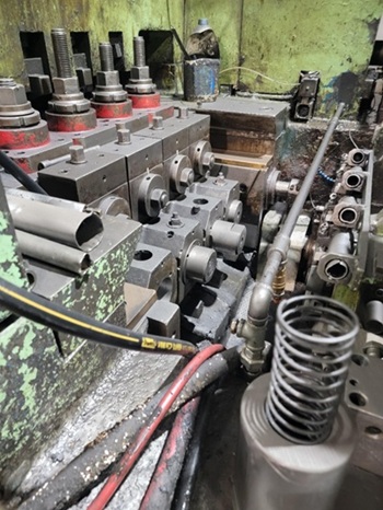 MALMEDIE #QPB-20, 4-DIE PROGRESSIVE HEADER