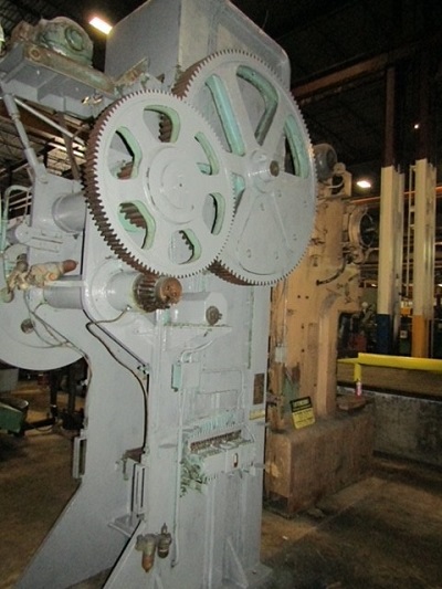 120/80 TON BLISS #3-1/2C STRAIGHT SIDE SINGLE CRANK TOGGLE PRESS