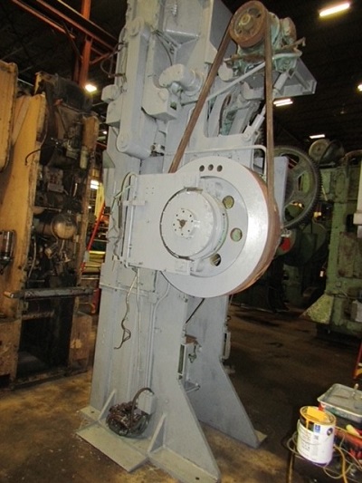 120/80 TON BLISS #3-1/2C STRAIGHT SIDE SINGLE CRANK TOGGLE PRESS