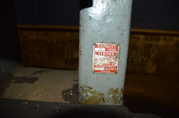 30 TON V & O MODEL #30T OPEN BACK INCLINABLE SINGLE CRANK PRESS