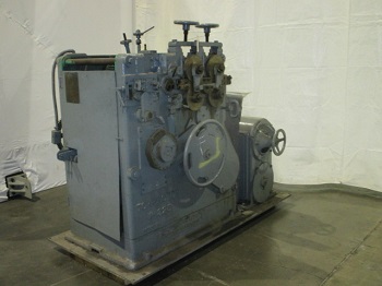 TORRINGTON MODEL #W225 CLUTCH TYPE UNIVERSAL SPRING COILING MACHINE