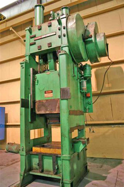 150 TON NIAGARA MODEL #SC1-150-33-42 STRAIGHT SIDE SINGLE CRANK PRESS