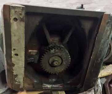 KEARNEY & TRECKER Vertical Milling Head