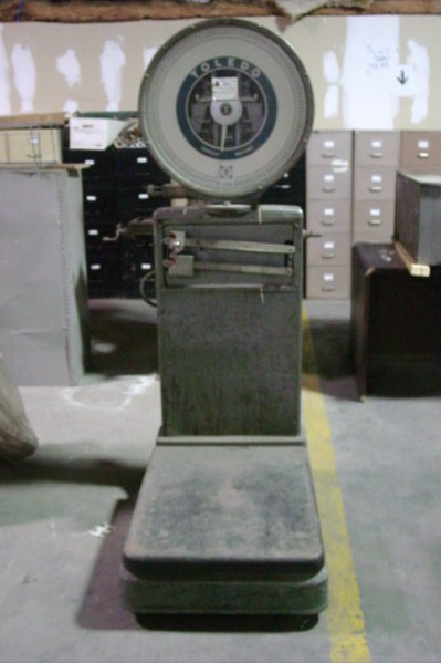TOLEDO SCALES, 600 lbs Capacity