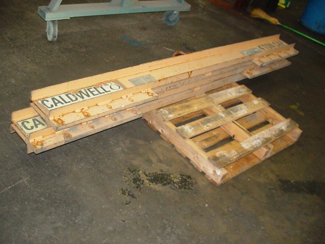 SPREADER BAR: 4 ton CALDWELL Spreader Bar, 99 LONG