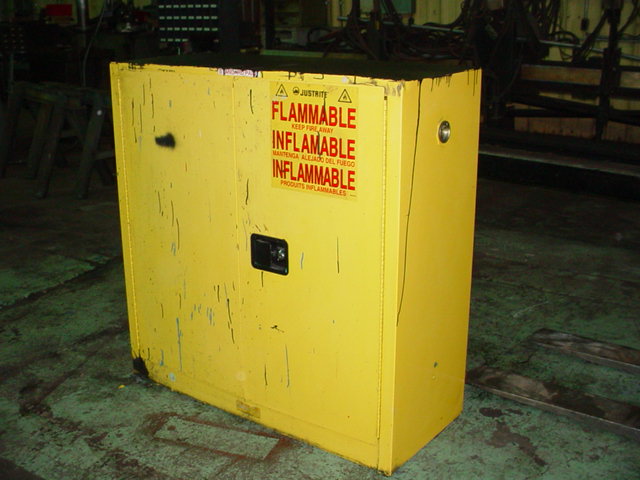 JUSTRITE Flamable Liquid Storage Cabinet, 30 gal. 44 x 43 x 18
