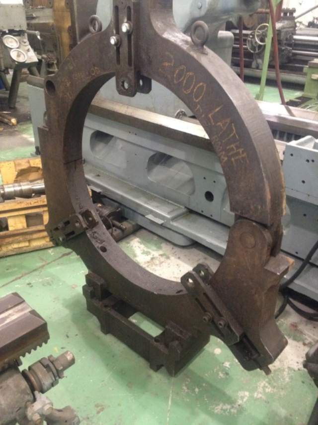 31 STEADY REST, 3 Roll, 24 Center Height, 21 V-Flat