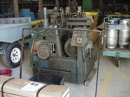 25 Ton TISHKEN, 2-Post, 16 Bet Posts, 2 Str, 7 Max Cut, 6 to 7 SH, 10 HP