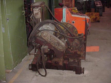 24 Blade Flying Abrasive Type Saw, 6' Travel, 30' Run Out, 15 HP