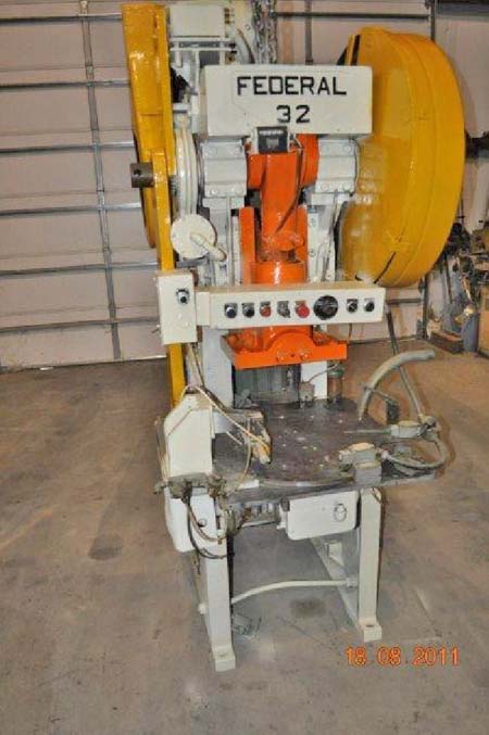 32 Ton FEDERAL OBI Press, 6 Str, 13-1/2 Shut Height, 3-1/2 Adjustment, 60 SPM