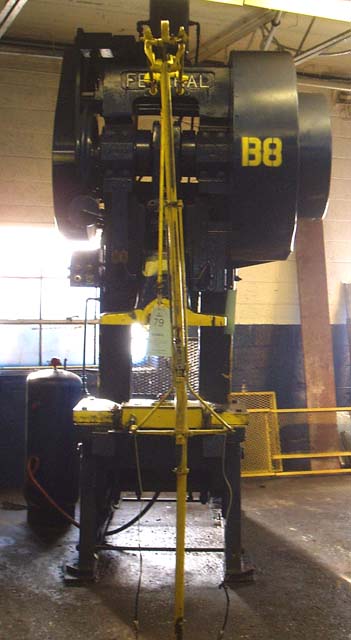 125 Ton FEDERAL OBI Press, 8 Str, 18.5 Shut Height, 40 x 28 Bed, 45 SPM
