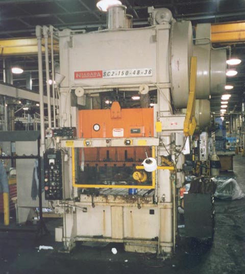 150 Ton NIAGARA SSDC Press, 6 Str, 22 SH, 48 x 36 Bed, 45 to 90 SPM