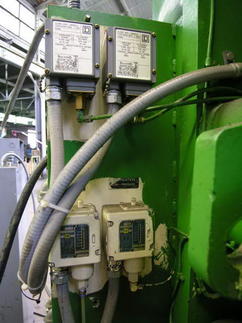 60 Ton NIAGARA OBI Press, 6 Str, 19 SH, 3.50 Adj, 32 x 21 Bed, 100 SPM