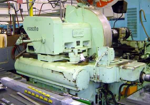 MODEL 1130 BRYANT Internal Grinder, 30 Chuck, 36 Swing, 12 Grinding Str. Max.