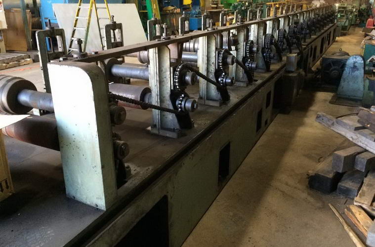 16-Stand METALFORM Roll Former, 3 Spdl, 36 RS, 30 Horiz, 7.5 - 10.5 Vert
