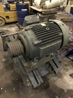 24-Stand TISHKEN Roll Former, 3 Spdl, 30 to 40 RS, 14 Horiz, 6 to 8 Vert