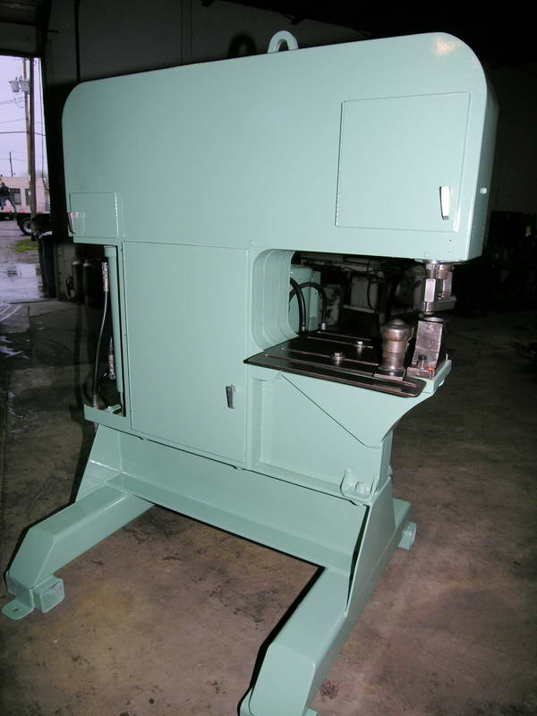 120 Ton PIRAHNA Punch, 1-1/2 Hole @ 1 to 5 Hole @ 1/4 , 21.5 Throat, 10 HP