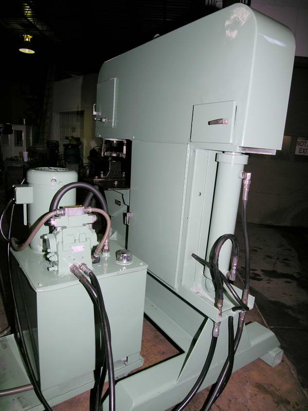 120 Ton PIRAHNA Punch, 1-1/2 Hole @ 1 to 5 Hole @ 1/4 , 21.5 Throat, 10 HP