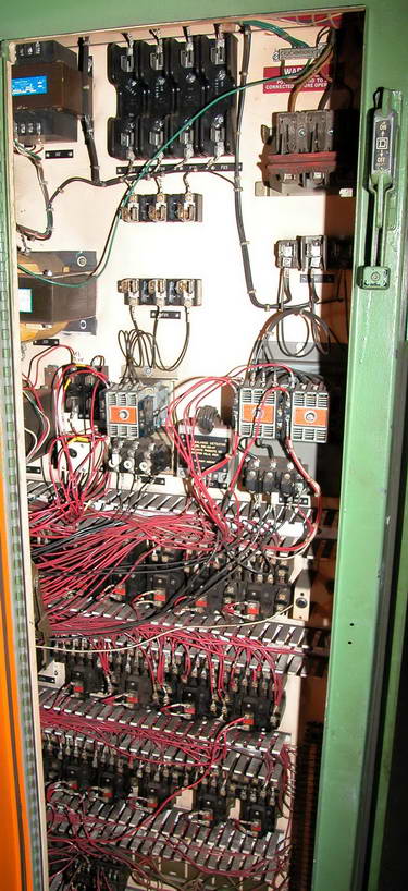 60 Ton NIAGARA OBI Press, 6 Str, 18 SH, 3 Adj, 32 x 21 Bed, 90 SPM