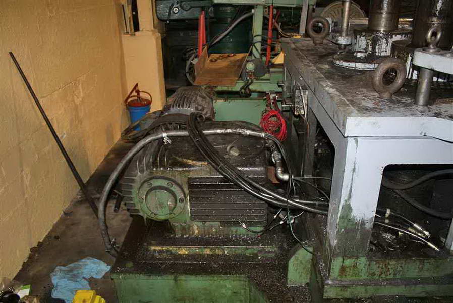 6 x 6 x 7/8 BUFFALO Horiz Angle Roll, Hyd Roll Adjustment, 30 HP