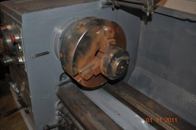 17 x 120 cc CLAUSING Engine Lathe, 3 Spdl Hole, Inch/Metric, 3 & 4-Jaw Chuck