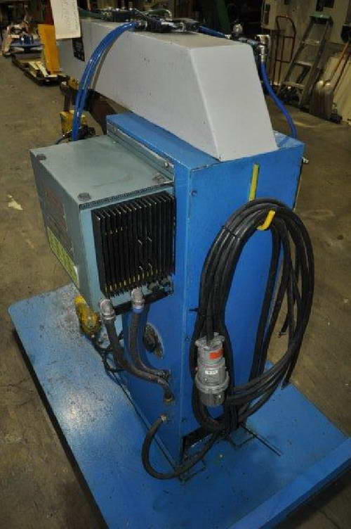 20 KVA LORS Spot Welder, 26 Throat, Robotron 30 Controller, 550 Volt