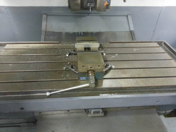 52 X, 30 Y, 22 Z LEADWELL MCV-1300D Vert Machining Center, 67 x 27.5 Table