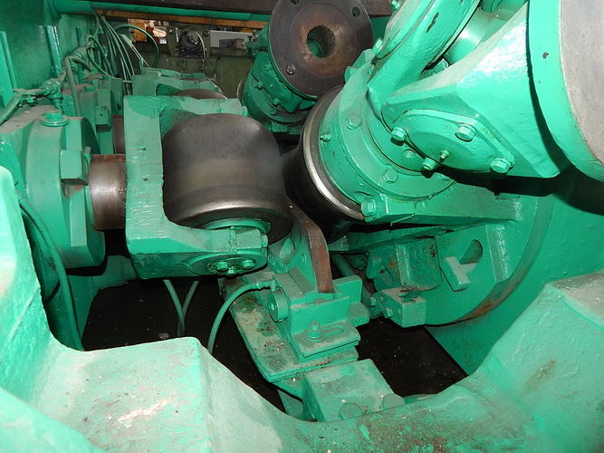 6 SUTTON 5-Roll Straightener, Entry / Exit Tables