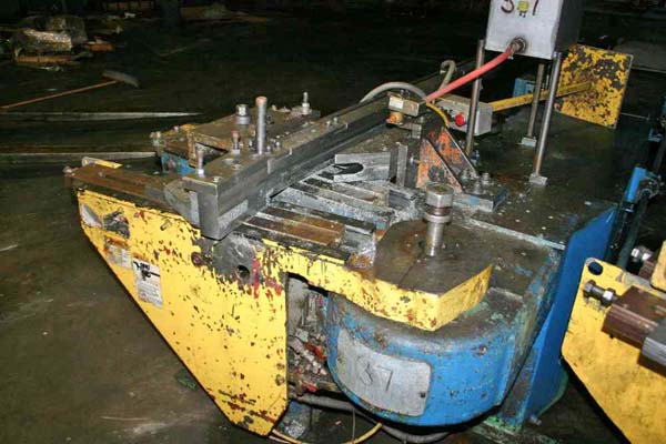 3 PINES 2 Bender, 20'9 Tube Over Mandrel, 14'4 Extension Table, 7-1/2 HP