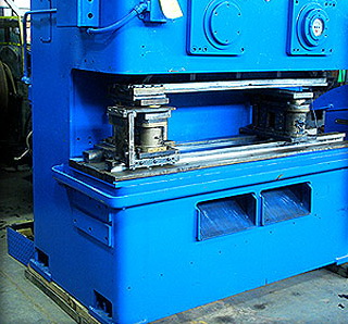 4 ALPHA Flying Tube Cut-Off, .035 to .125 Wall, 35 CPM, 25 HP