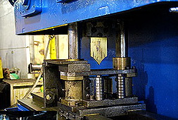 4 ALPHA Flying Tube Cut-Off, .035 to .125 Wall, 35 CPM, 25 HP