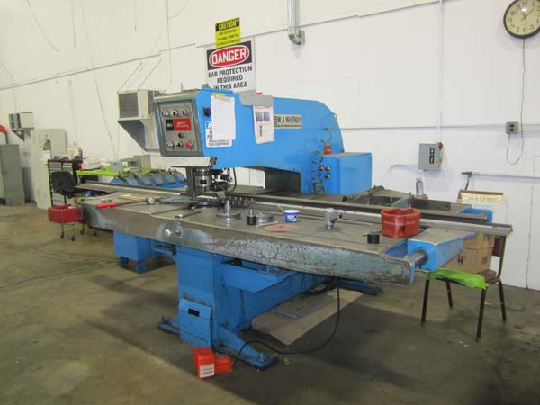 30 Ton W A WHITNEY Duplicator/Punch, 3/8 Material, 30 Thr, 75 Longest Part