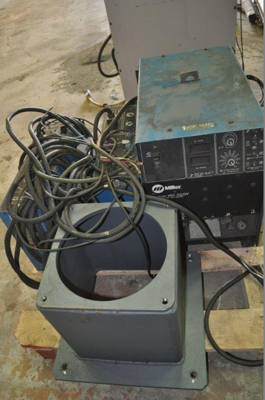 MILLER Robotic Weld Cell, 5-Axis, C-1 Controller, Maxtron 450 Power Source