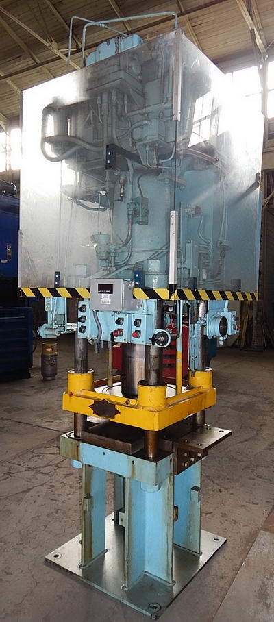 100 Ton BIRDSBORO Hydraulic Press, 18 Str, 23 Dylt, 29 x 29 Bed, 10 HP