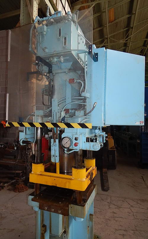 100 Ton BIRDSBORO Hydraulic Press, 18 Str, 23 Dylt, 29 x 29 Bed, 10 HP