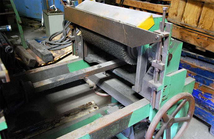 2-1/2 x 24 BURRMASTER 8 Brush Deburring Machine, 3500 PPH, (2) 5.5 kW