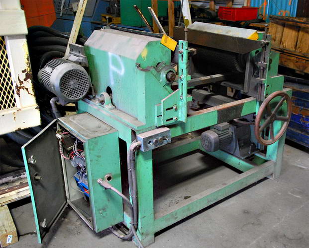 2-1/2 x 24 BURRMASTER 8 Brush Deburring Machine, 3500 PPH, (2) 5.5 kW