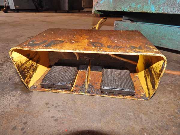 3' x 4' ADVANCE LIFTS LIFT TABLE