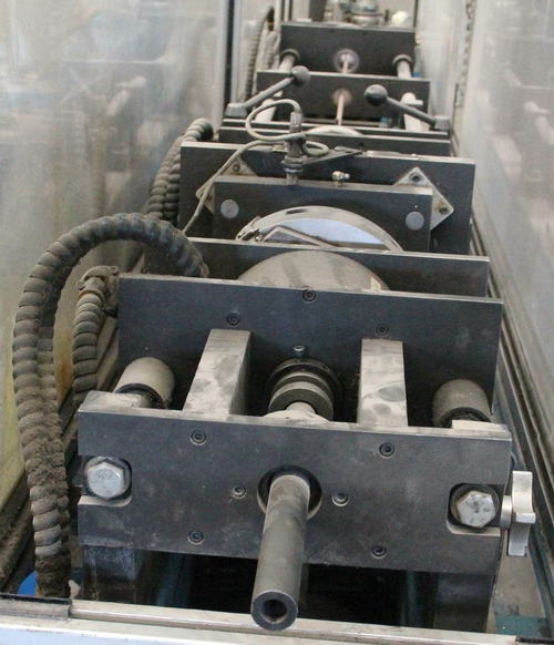 7/8 CROWN Straighten & Cut Machine, 1 to Inf Cut Length, AB Touchscreen