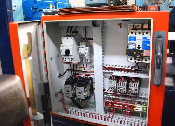 12-Stand ASC Roll Former, 3 Spdl, 36 RS, 18 Horiz, 6 - 9 Vert