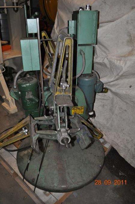 1,500 Lb REGAL Motorized Double End Uncoiler, 14 to 20 ID, 48 OD, 14 Width