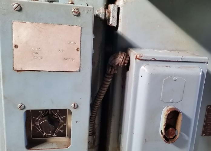 8 x 24 NORTON Horizontal Reciprocating Surface Grinder, 2-Axis Feed, 2 HP