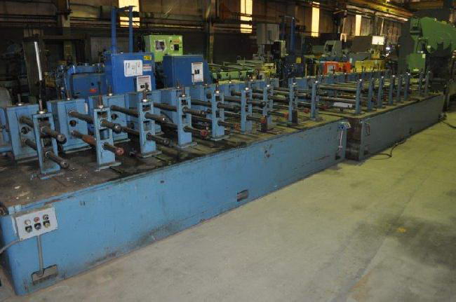 18-Stand CMC Roll Former, 2 Spdl, 32 RS, 18 Horiz, 6 - 9.5 Vert, 40 HP