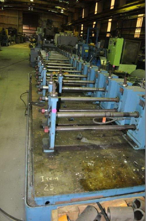 18-Stand CMC Roll Former, 2 Spdl, 32 RS, 18 Horiz, 6 - 9.5 Vert, 40 HP