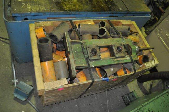 18-Stand CMC Roll Former, 2 Spdl, 32 RS, 18 Horiz, 6 - 9.5 Vert, 40 HP